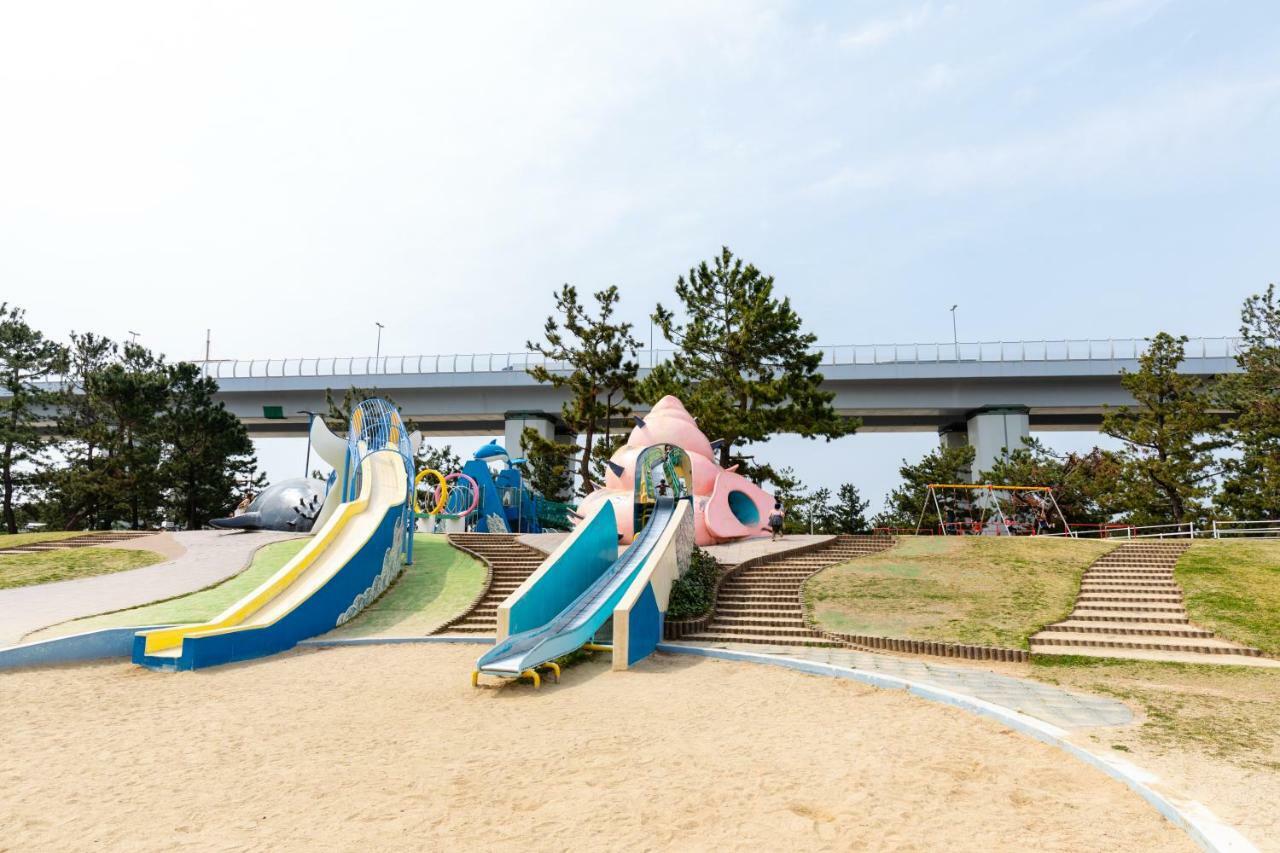 Kansai Seaside Hotel Kaizuka Exterior photo